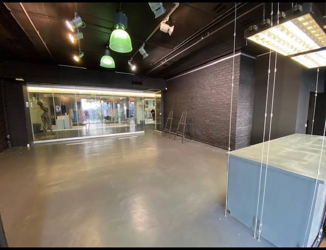 90M² RETAIL TO LET IN DE WATERKANT